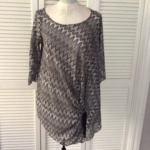 Lee Anderson silver/black tunic
